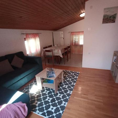 Apartments Katarina Novi Vinodolski Esterno foto