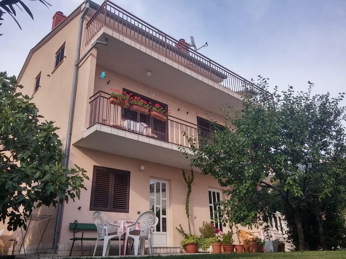 Apartments Katarina Novi Vinodolski Esterno foto